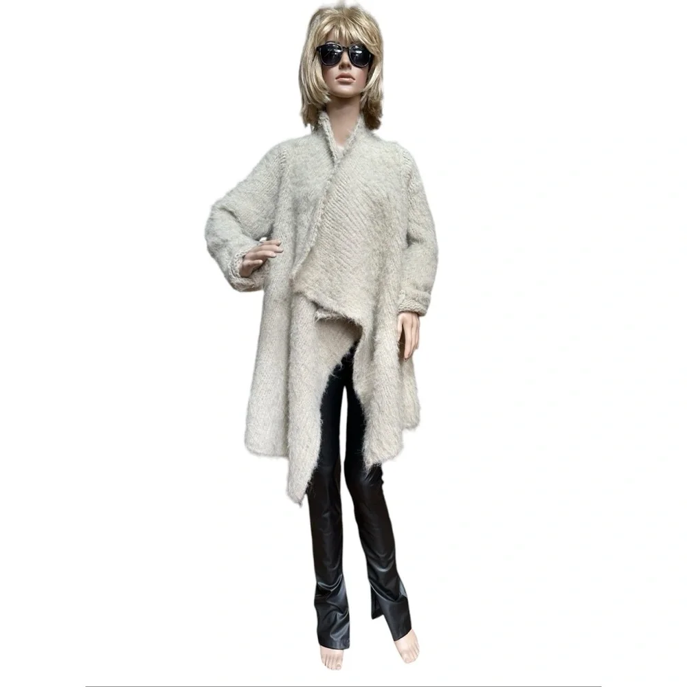 Zara Brushed Effect Knit Cardigan NWT Size S-M - Picture 5 of 16